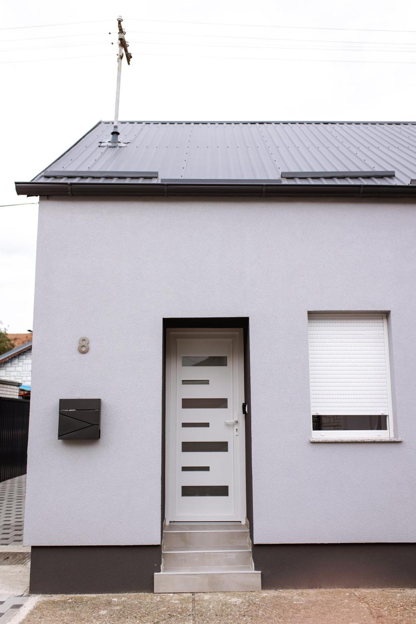 Cozy Studio Apartment In Osijek - Self Check In Екстер'єр фото