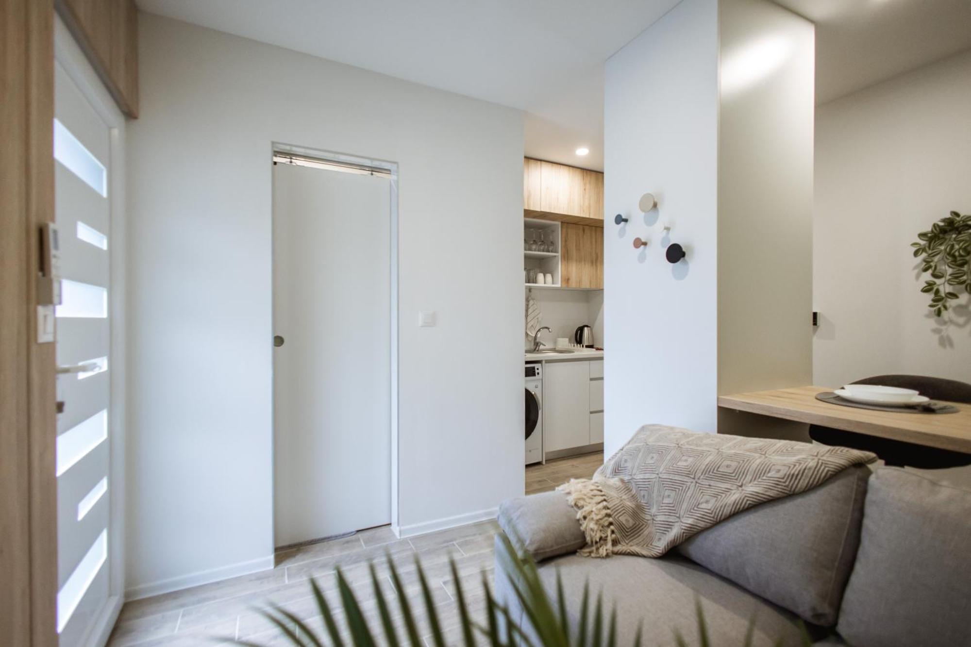 Cozy Studio Apartment In Osijek - Self Check In Екстер'єр фото